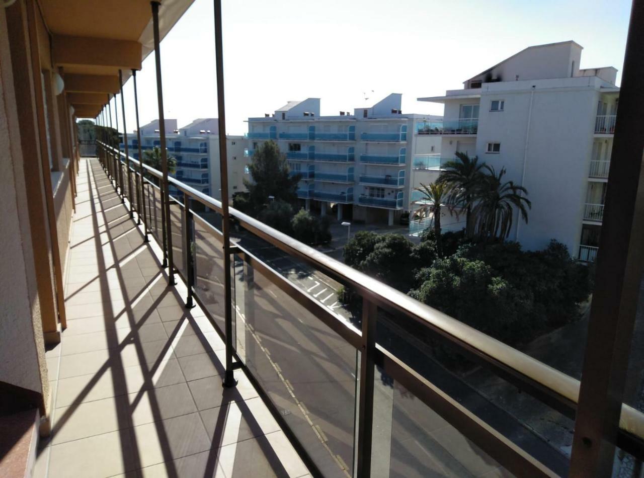 Bsb Surf&Beach Apartment サロウ エクステリア 写真